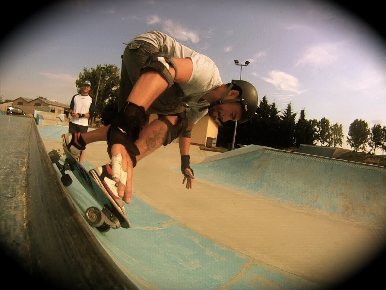 Carver-Skateboard-3-Da-Monsta-Resin-Toulouse-France