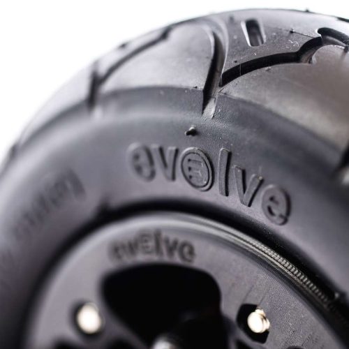 Evolve 7" Tire Black